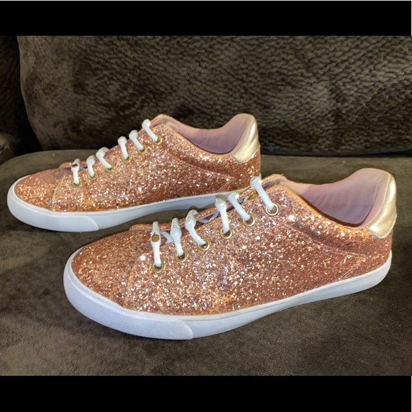 Rose Gold Guess Sneakers Size 8 - Picture 2 of 2